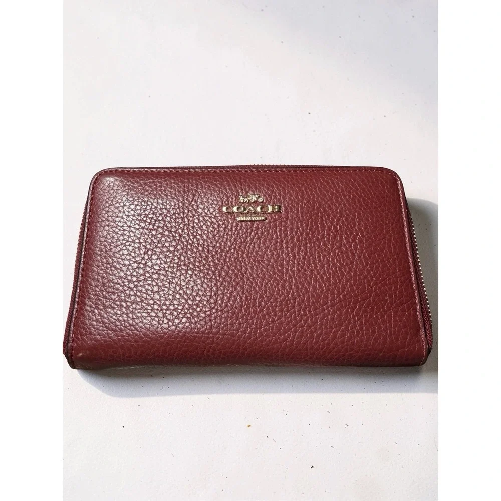 Coach Medium Women's Wallet - Brass/Cherry Red Pebbled Leather Zip (C4124) Lk Nw